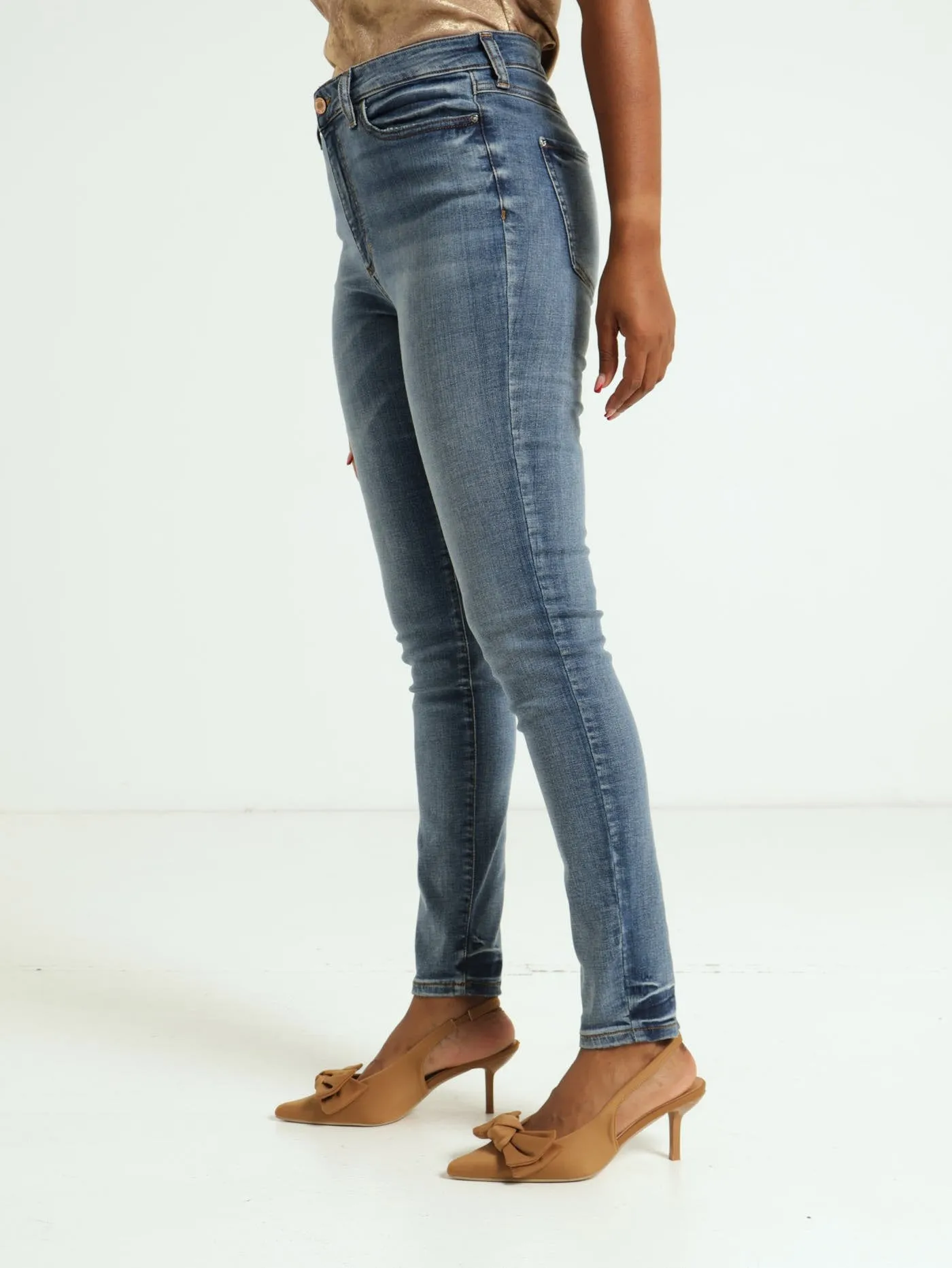 1981 High Rise Skinny Jean - Medium Wash