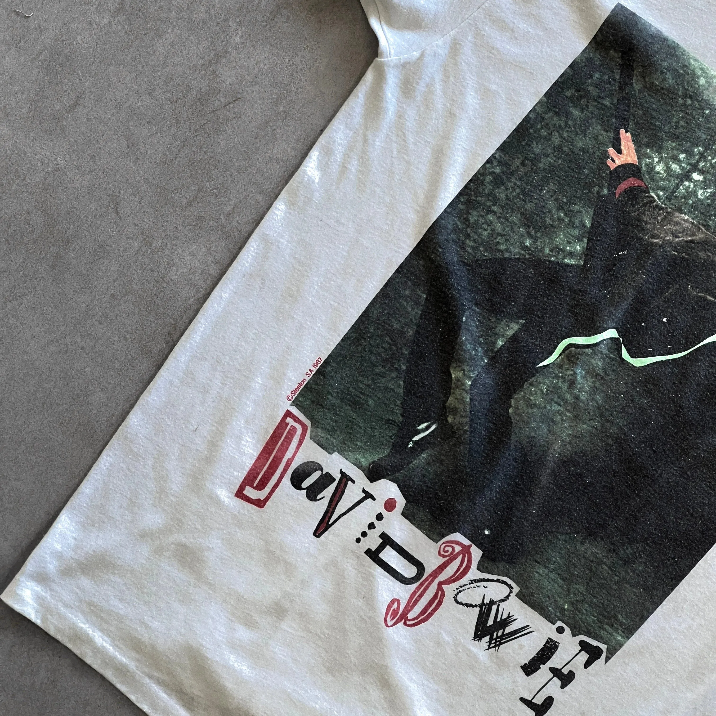 1987 David Bowie The Glass Spider Tour T Shirt - XL