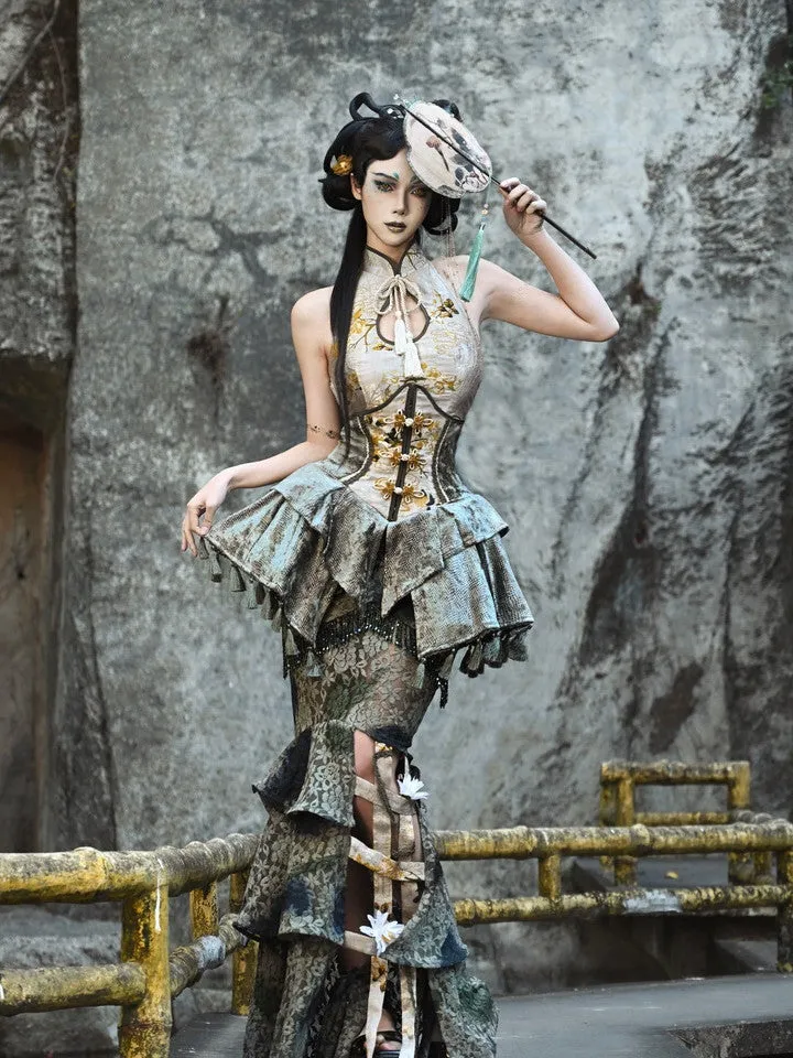 Gothic Lolita Embroidery Tassel Flower Corset